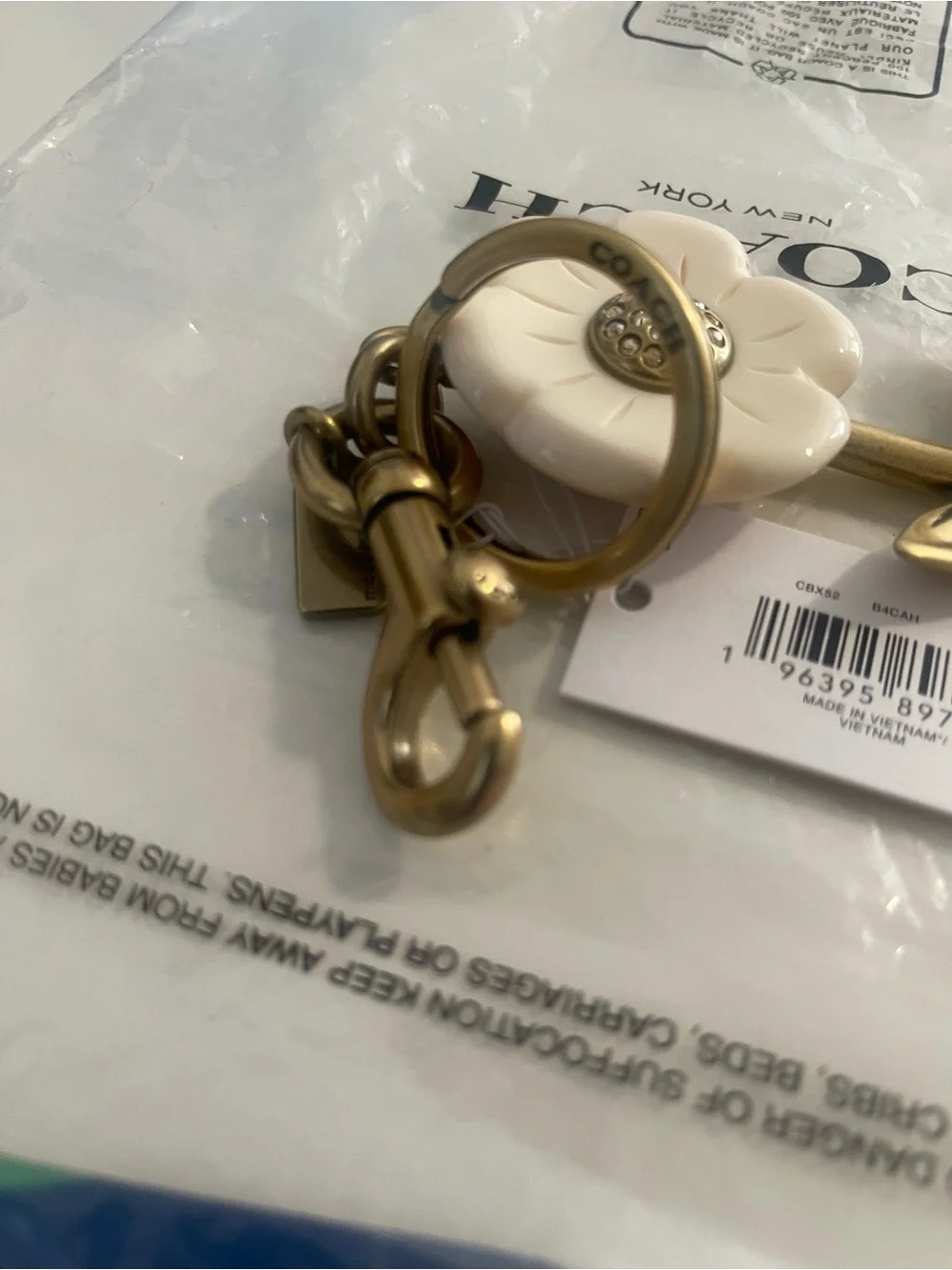Coach floral key